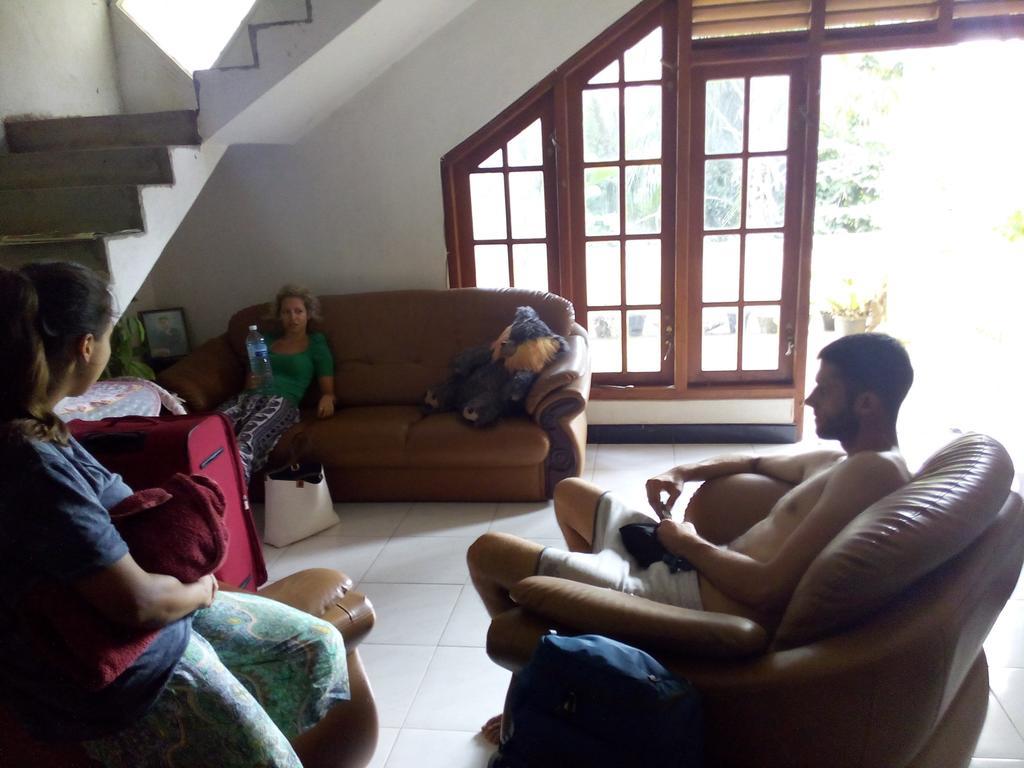 Smart Holiday Inn Galle Bagian luar foto