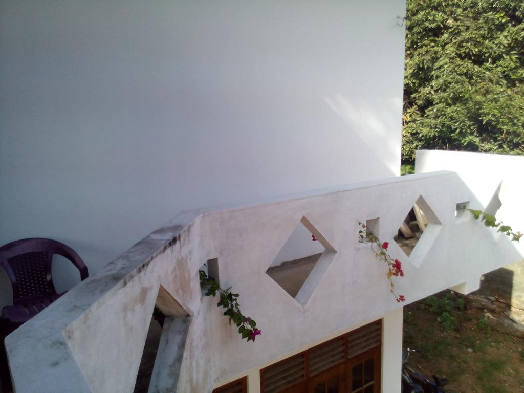 Smart Holiday Inn Galle Bagian luar foto