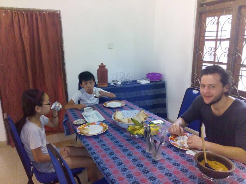 Smart Holiday Inn Galle Bagian luar foto